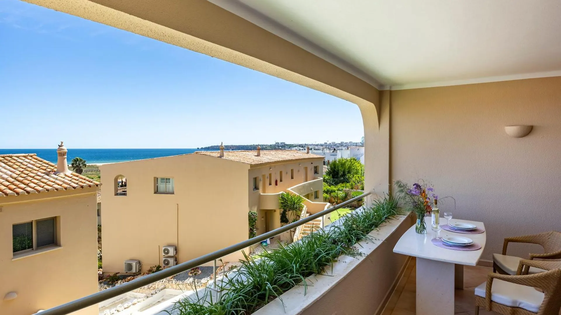 Vila Palmeira Beach Resort