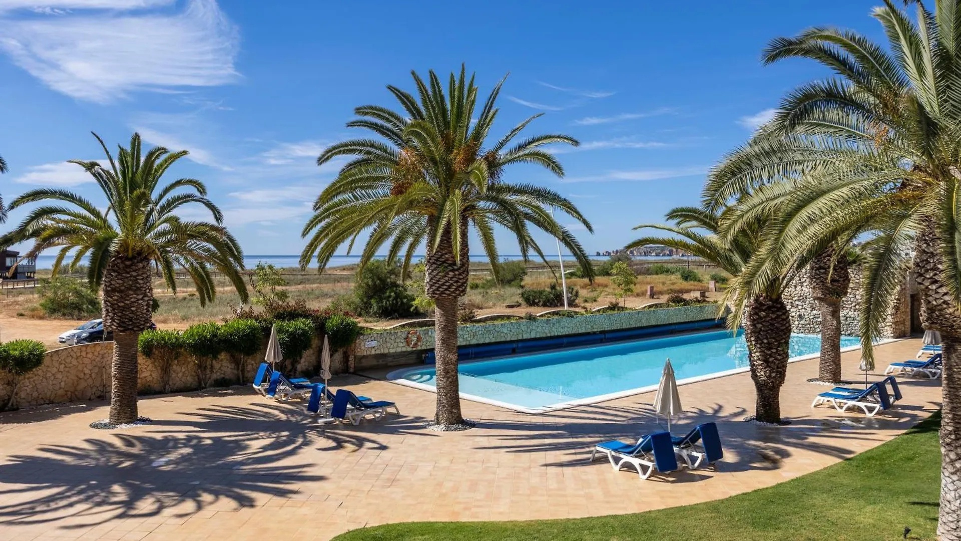 Vila Palmeira Beach Resort Lagos 0*,