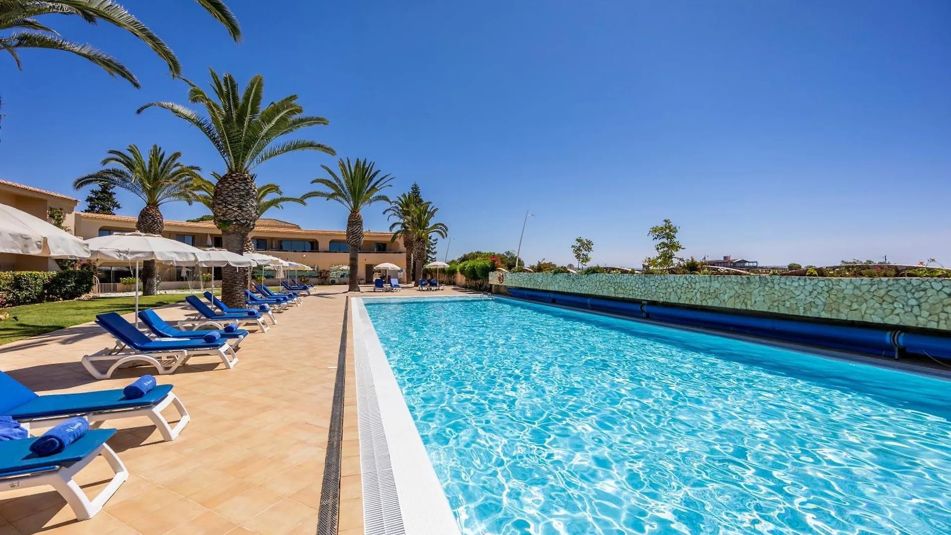 Vila Palmeira Beach Resort Lagos 0*,
