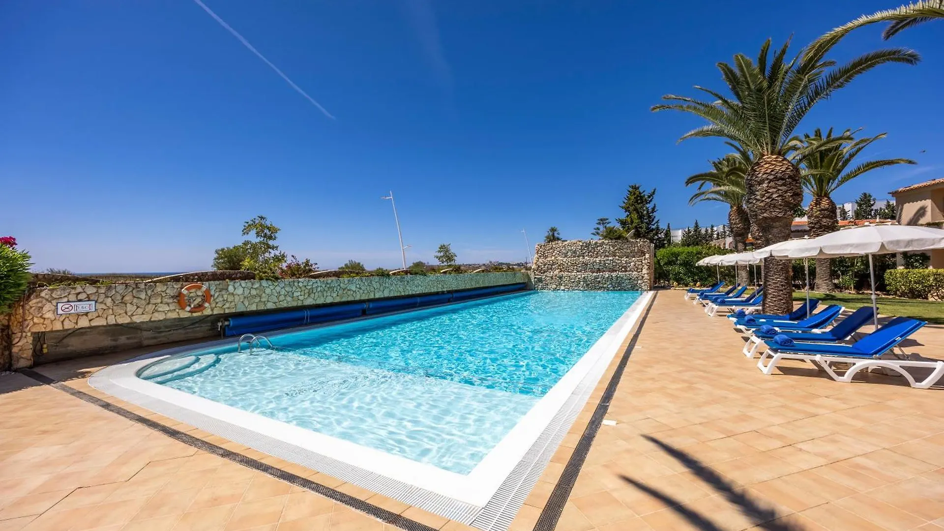 Vila Palmeira Beach Resort