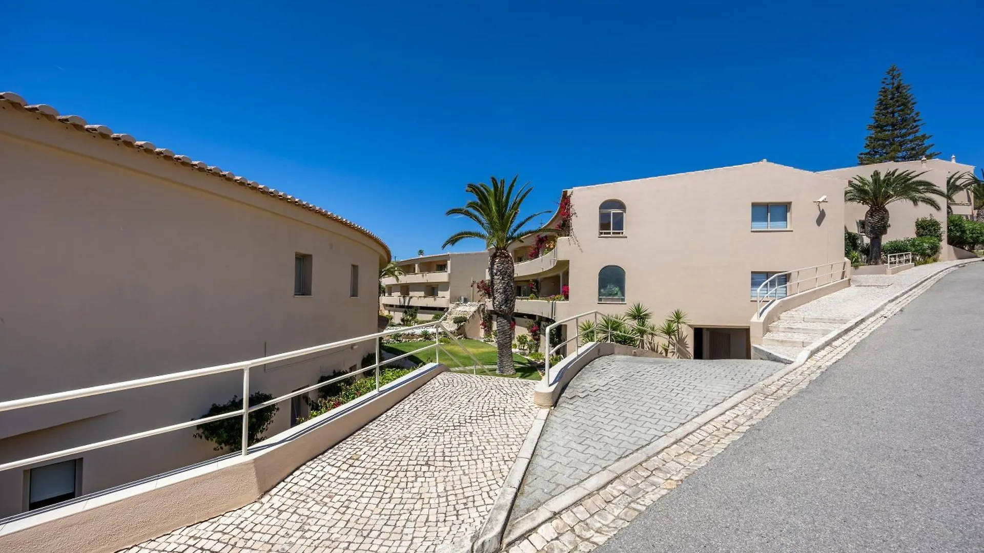 Vila Palmeira Beach Resort Lagos