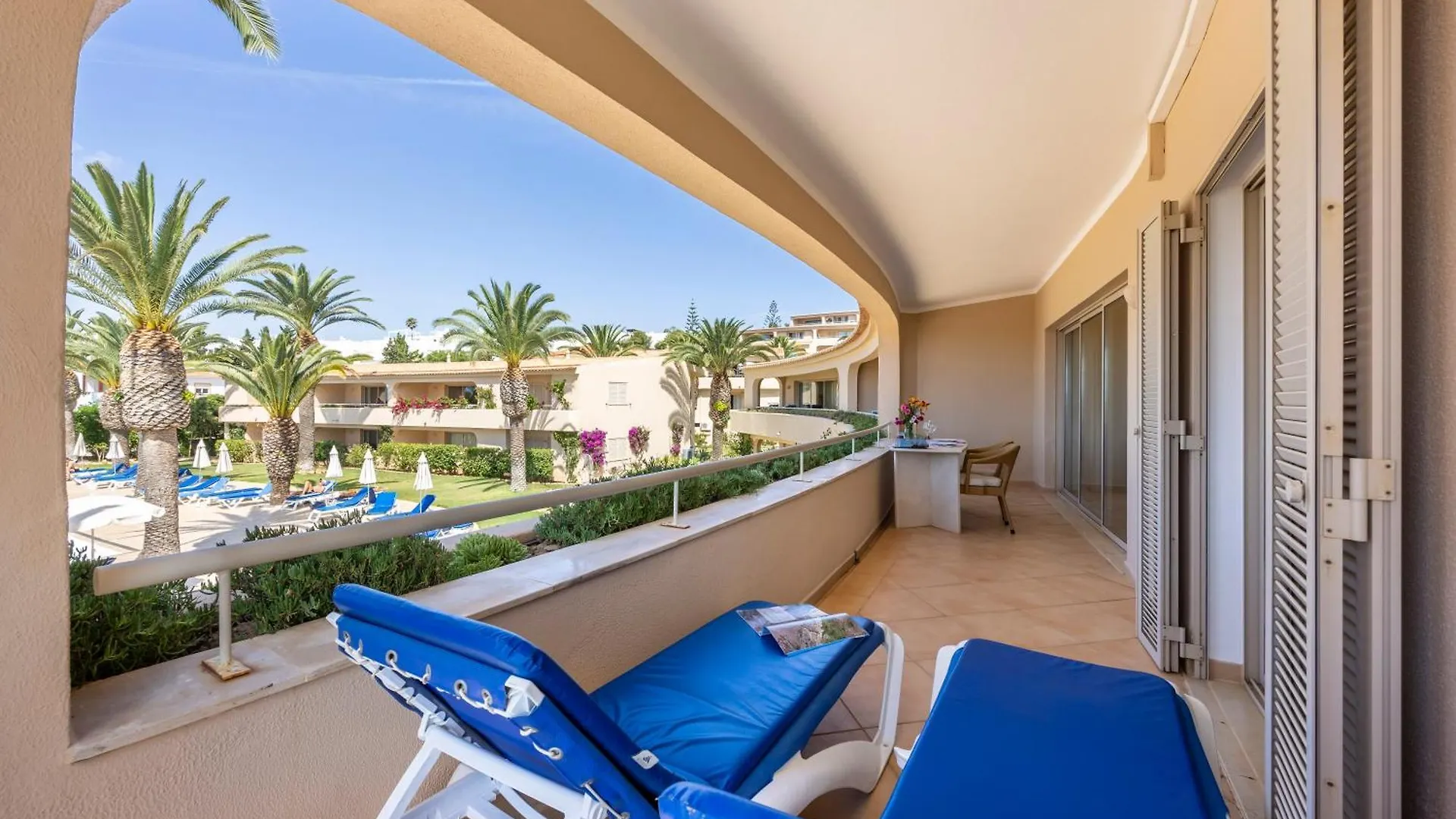 Apartment Vila Palmeira Beach Resort